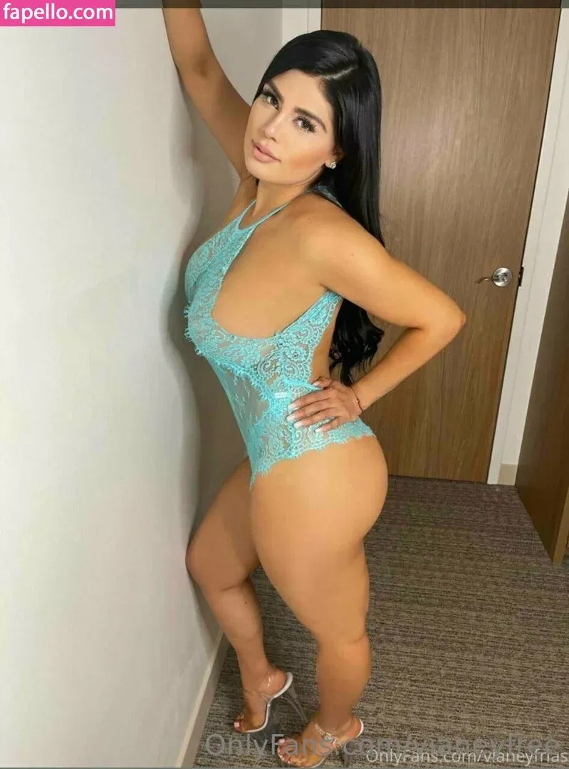 vianeyfree Onlyfans Photo Gallery 