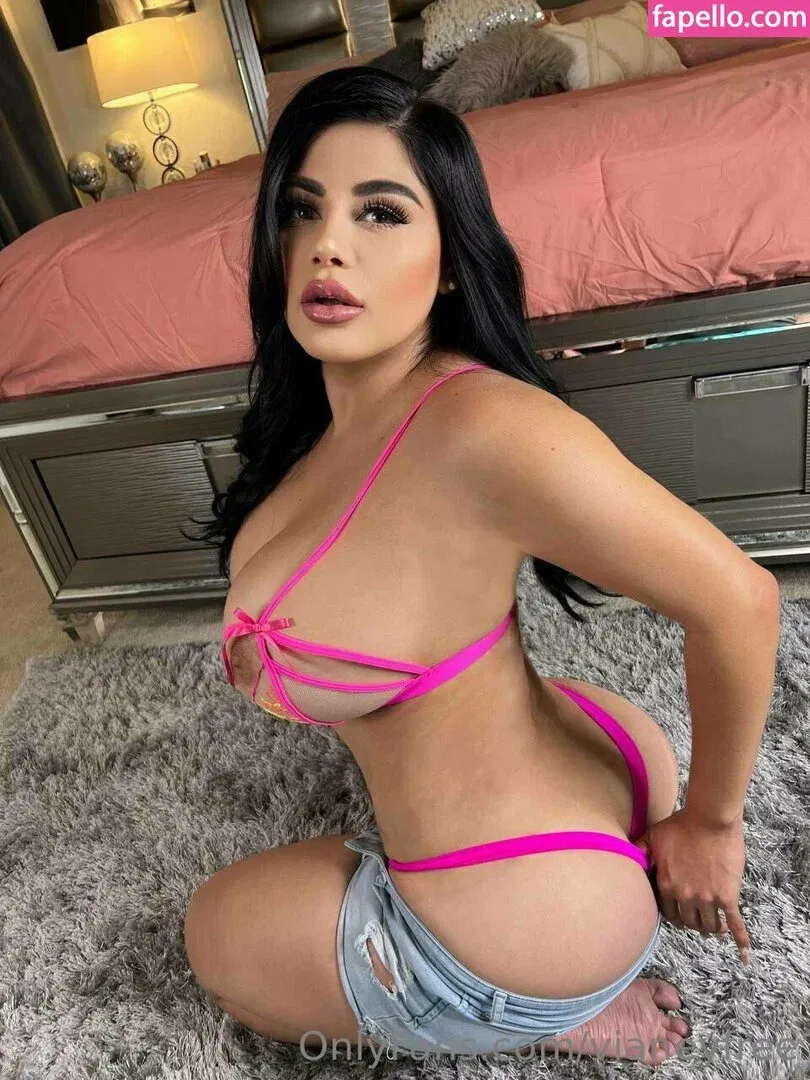 vianeyfree Onlyfans Photo Gallery 