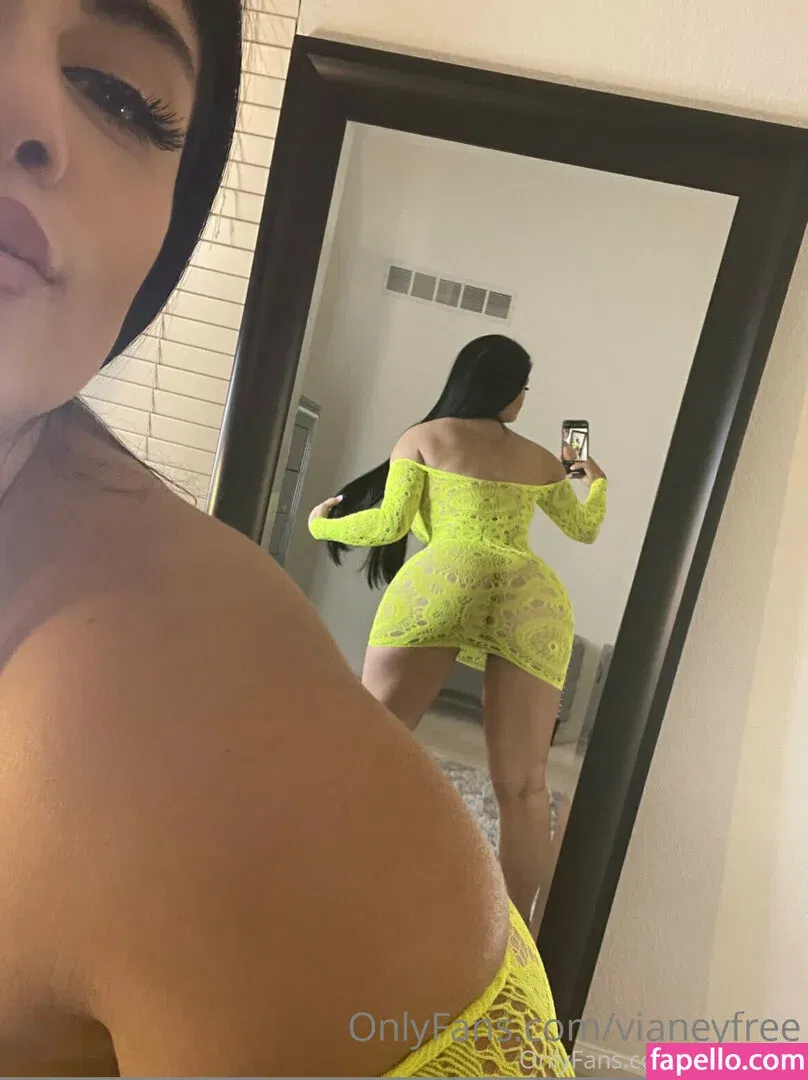 vianeyfree Onlyfans Photo Gallery 