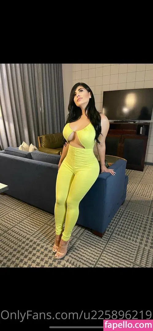 vianeyfree Onlyfans Photo Gallery 