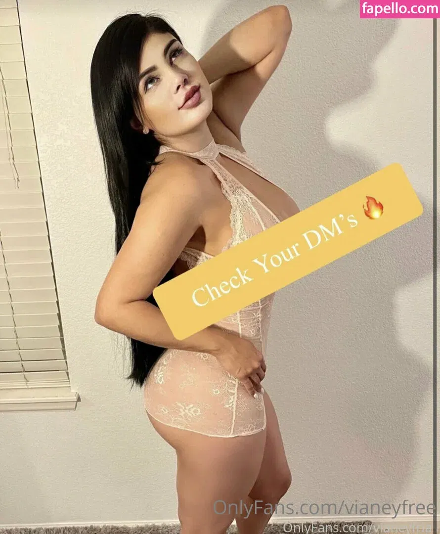 vianeyfree Onlyfans Photo Gallery 