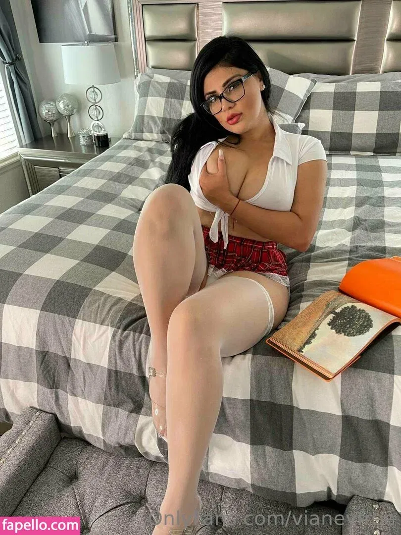vianeyfree Onlyfans Photo Gallery 