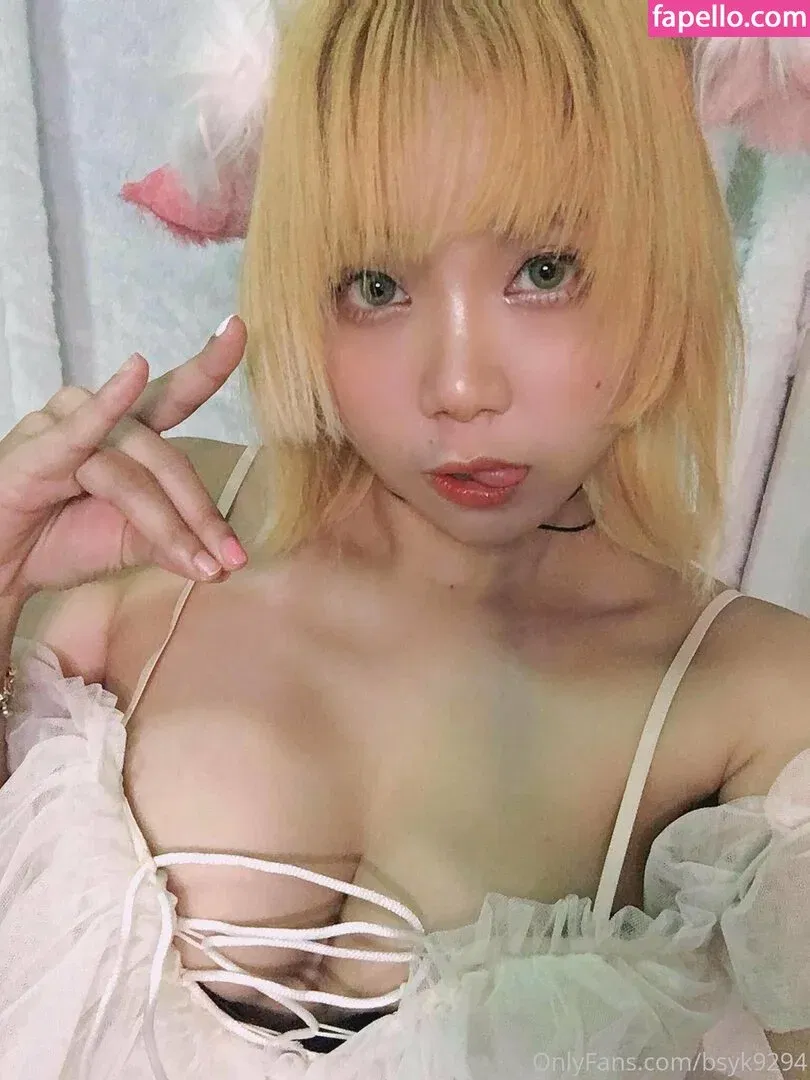 bsyk9294 Onlyfans Photo Gallery 