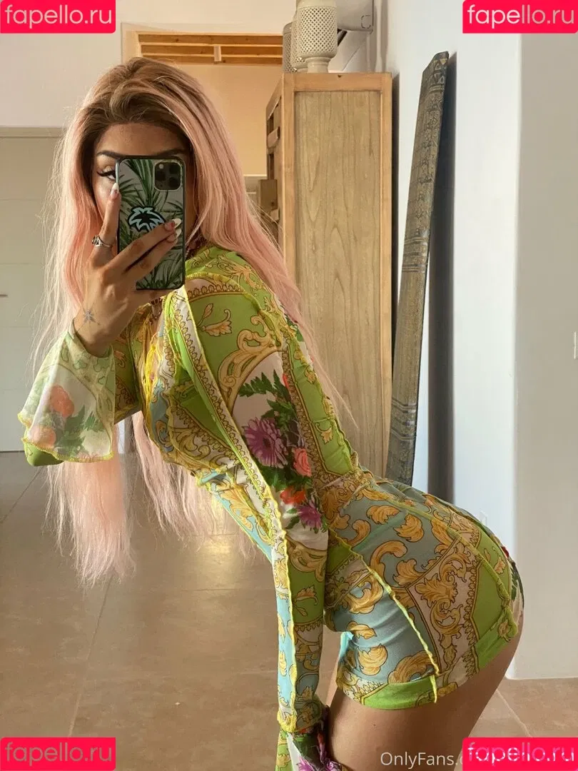 epixemily Onlyfans Photo Gallery 