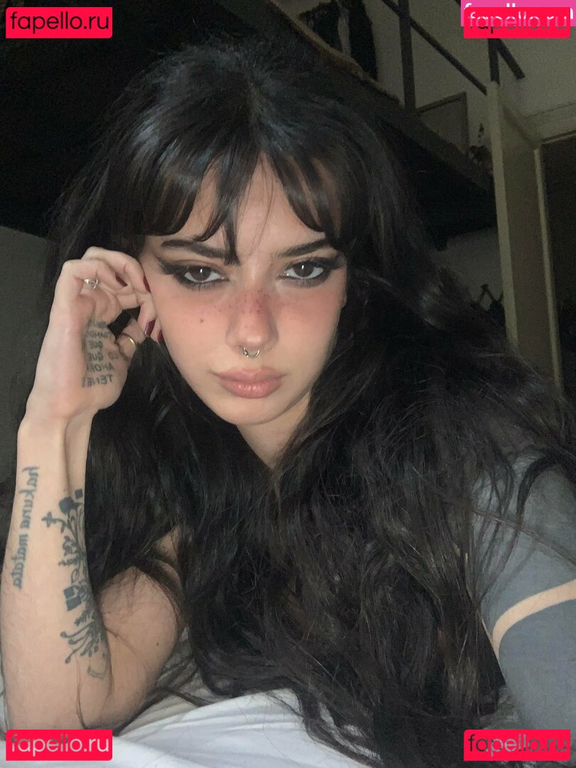 dalyta / karinf079 / meli777 Onlyfans Photo Gallery 