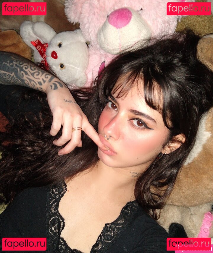 dalyta / karinf079 / meli777 Onlyfans Photo Gallery 