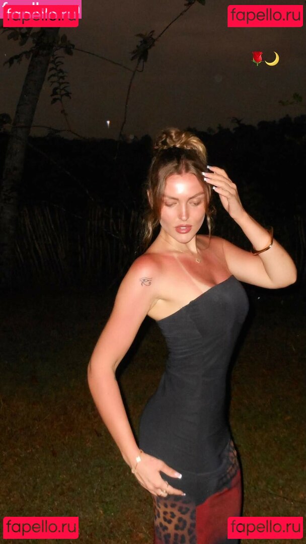 MillieT25 / xxxtt Onlyfans Photo Gallery 