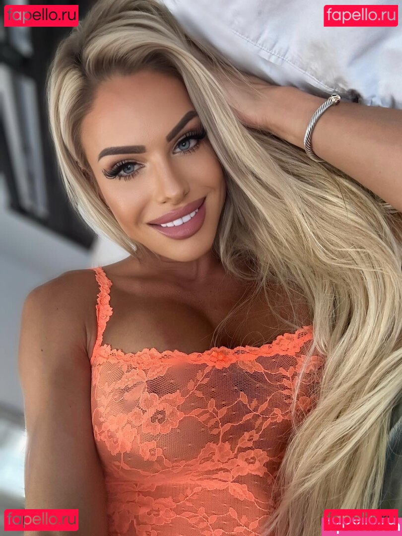 Misstabbygee Onlyfans Photo Gallery 