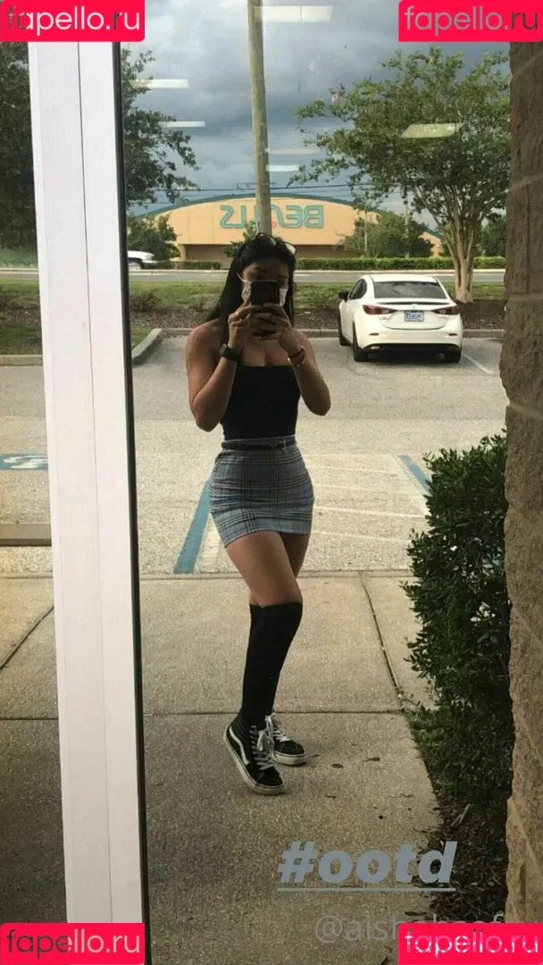 aishahsofey Onlyfans Photo Gallery 