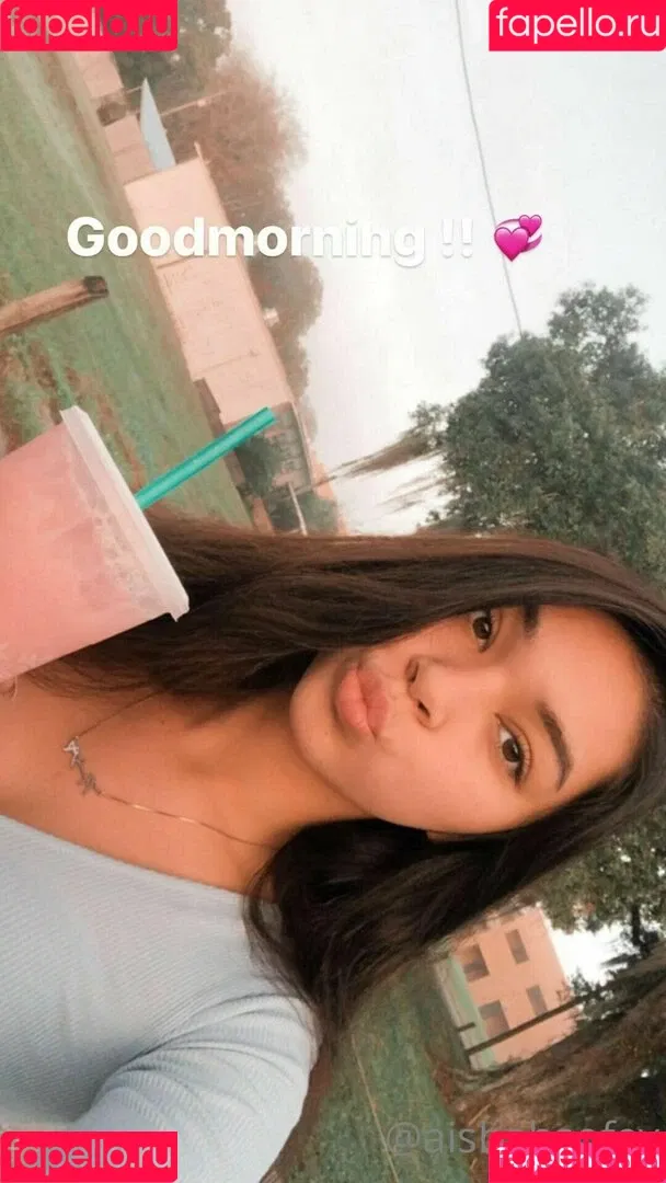 aishahsofey Onlyfans Photo Gallery 