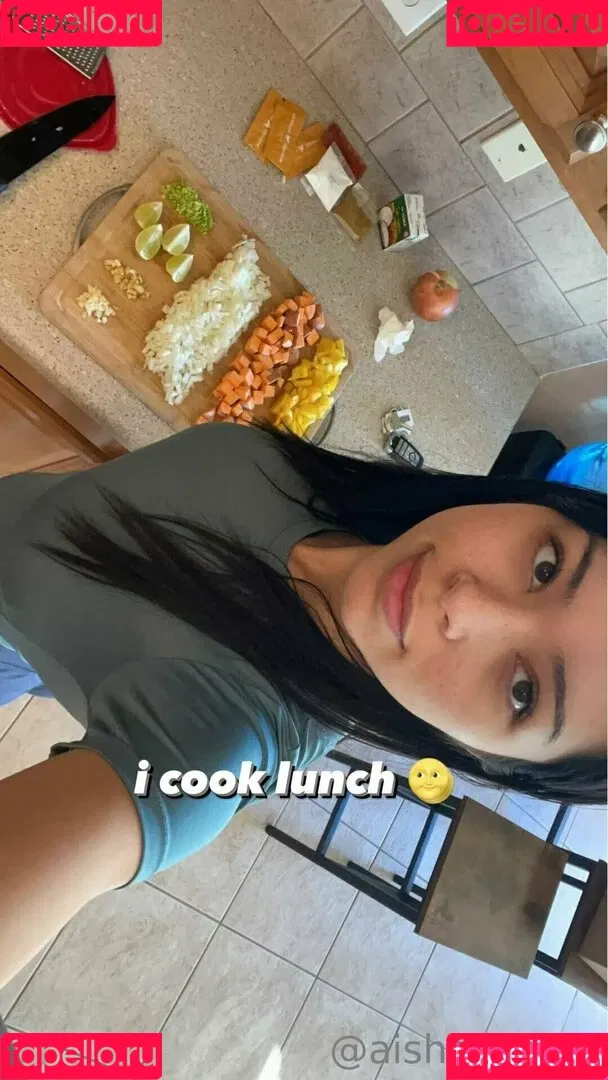 aishahsofey Onlyfans Photo Gallery 