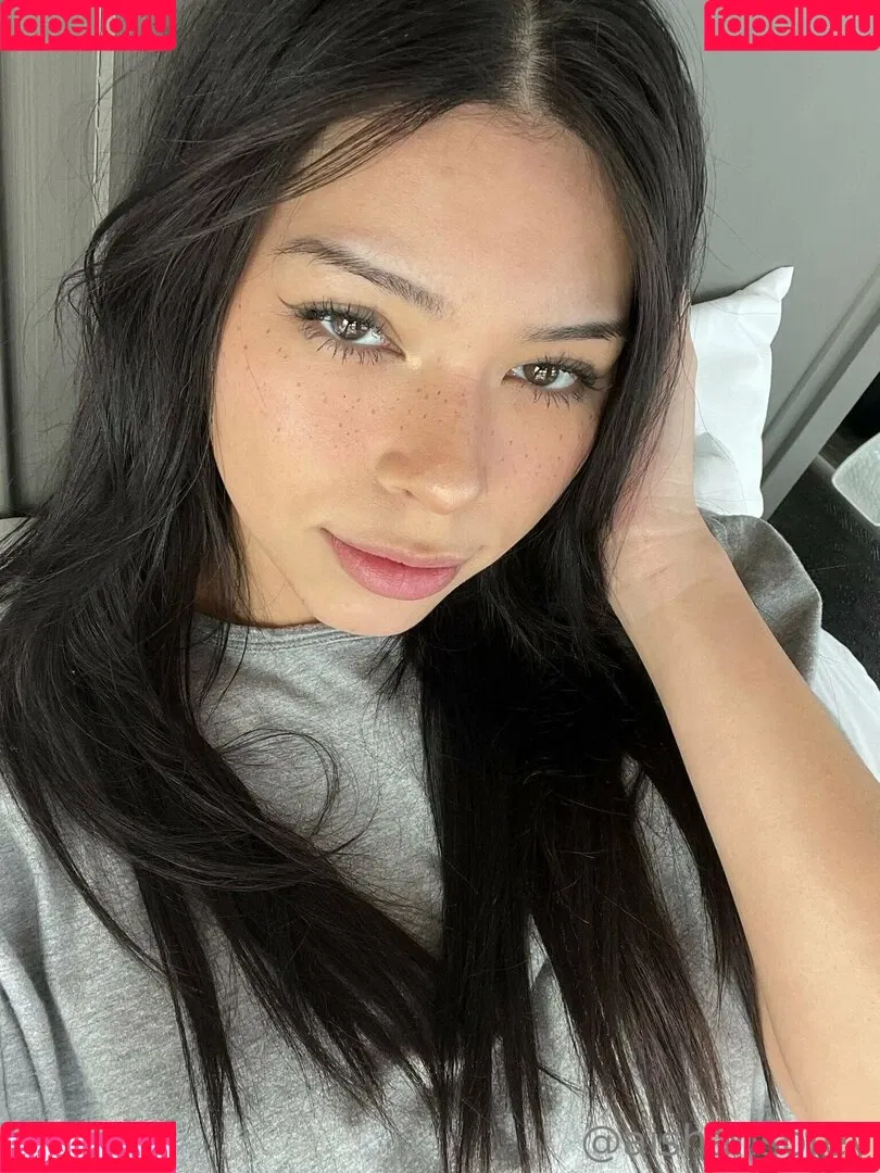 aishahsofey Onlyfans Photo Gallery 