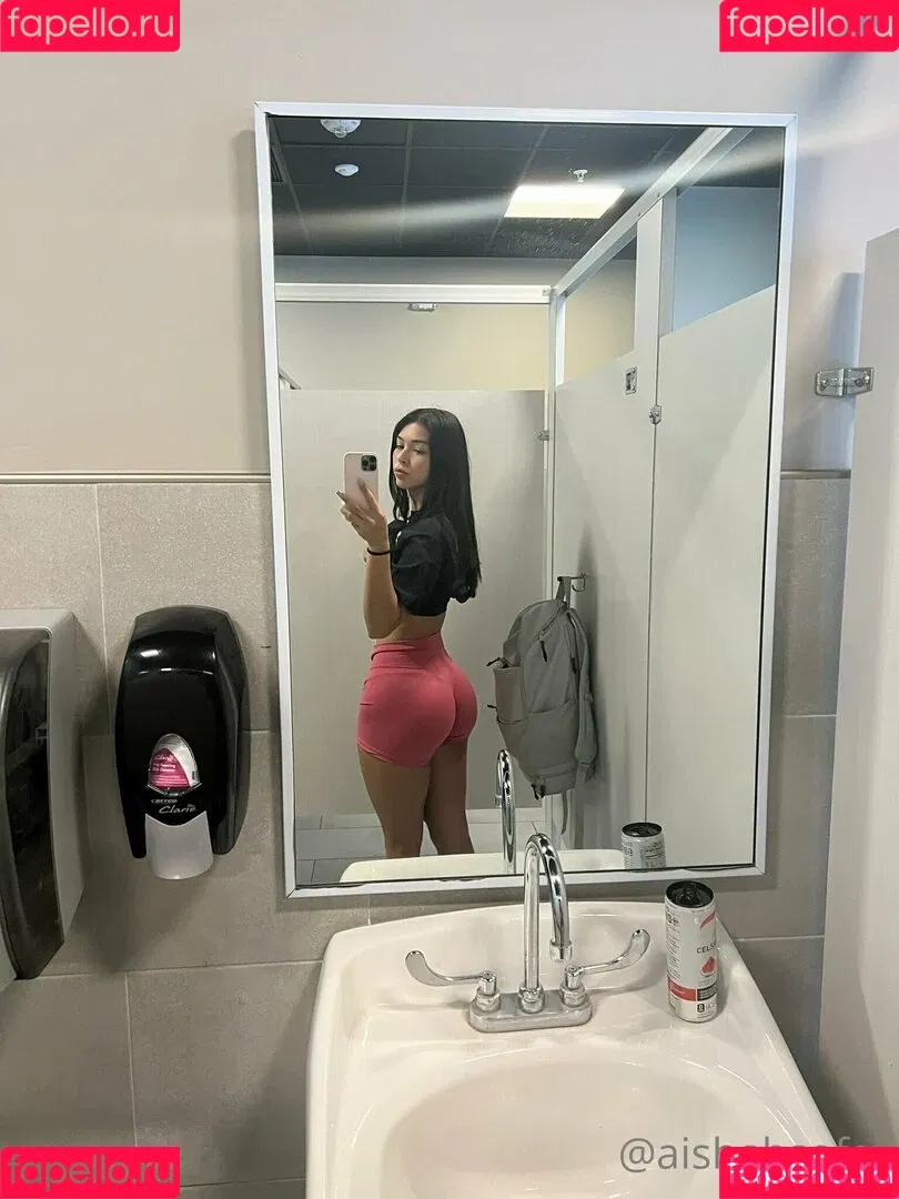 aishahsofey Onlyfans Photo Gallery 