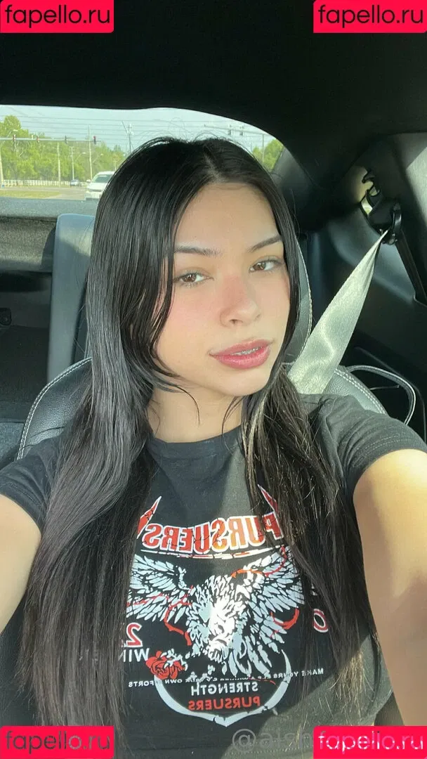 aishahsofey Onlyfans Photo Gallery 