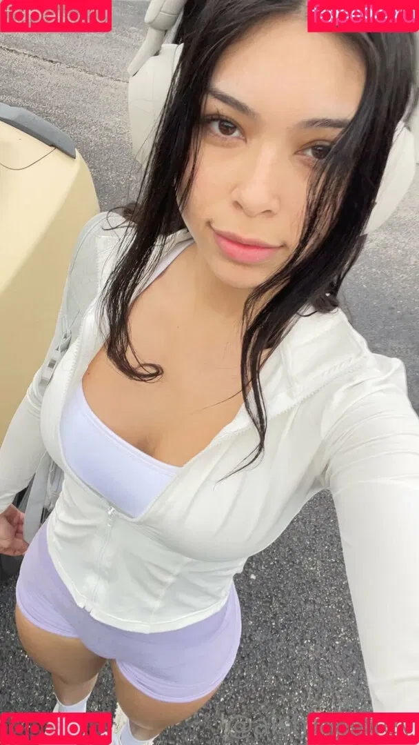 aishahsofey Onlyfans Photo Gallery 