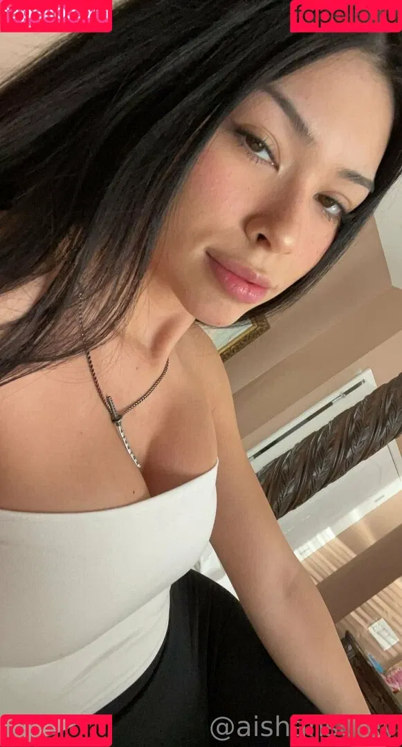 aishahsofey Onlyfans Photo Gallery 