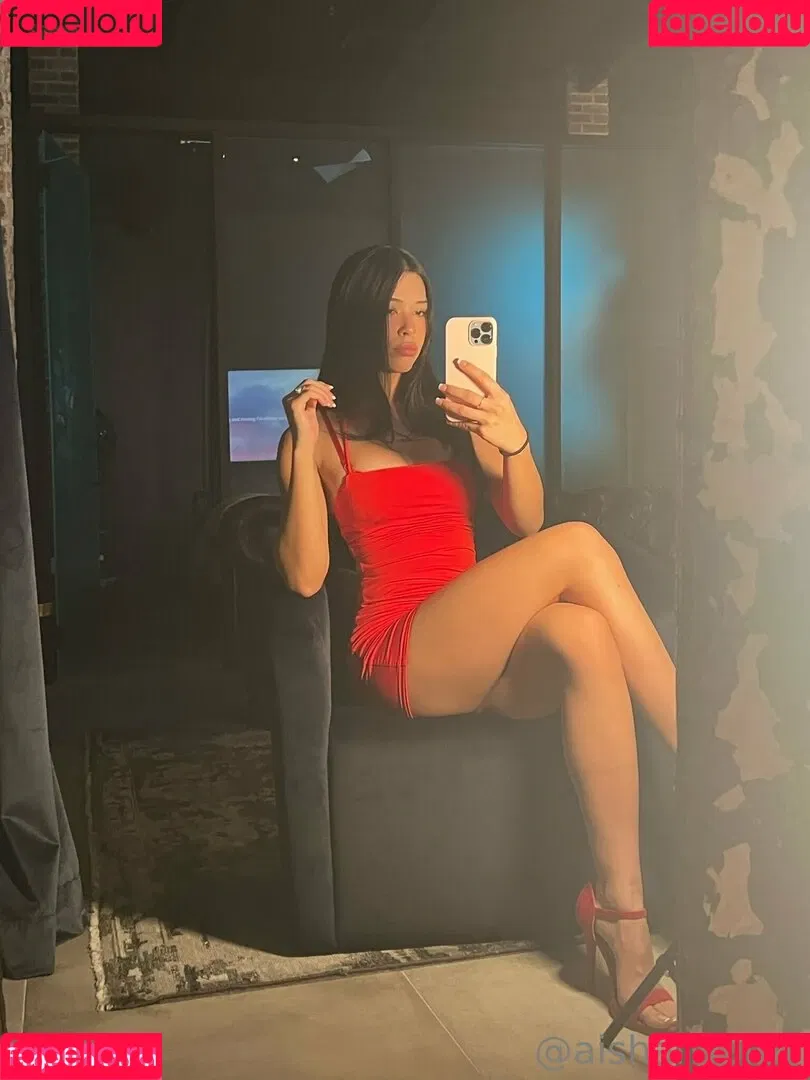 aishahsofey Onlyfans Photo Gallery 