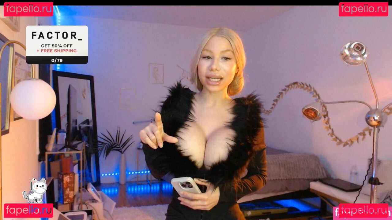 Hannah Capasso / thecapassotriplets Onlyfans Photo Gallery 