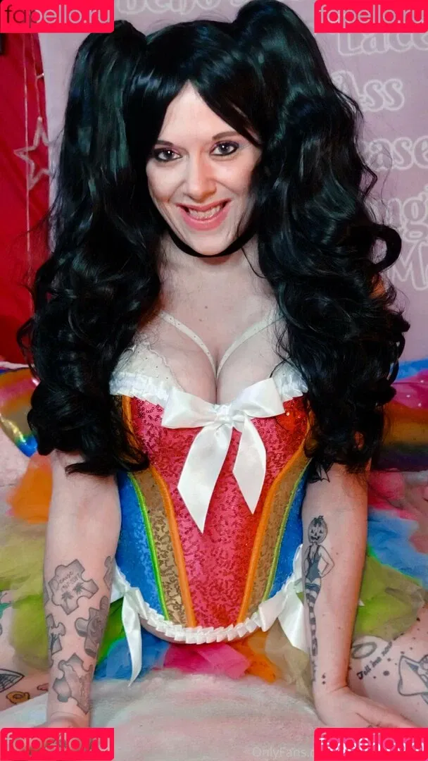 babyghoul.666 Onlyfans Photo Gallery 