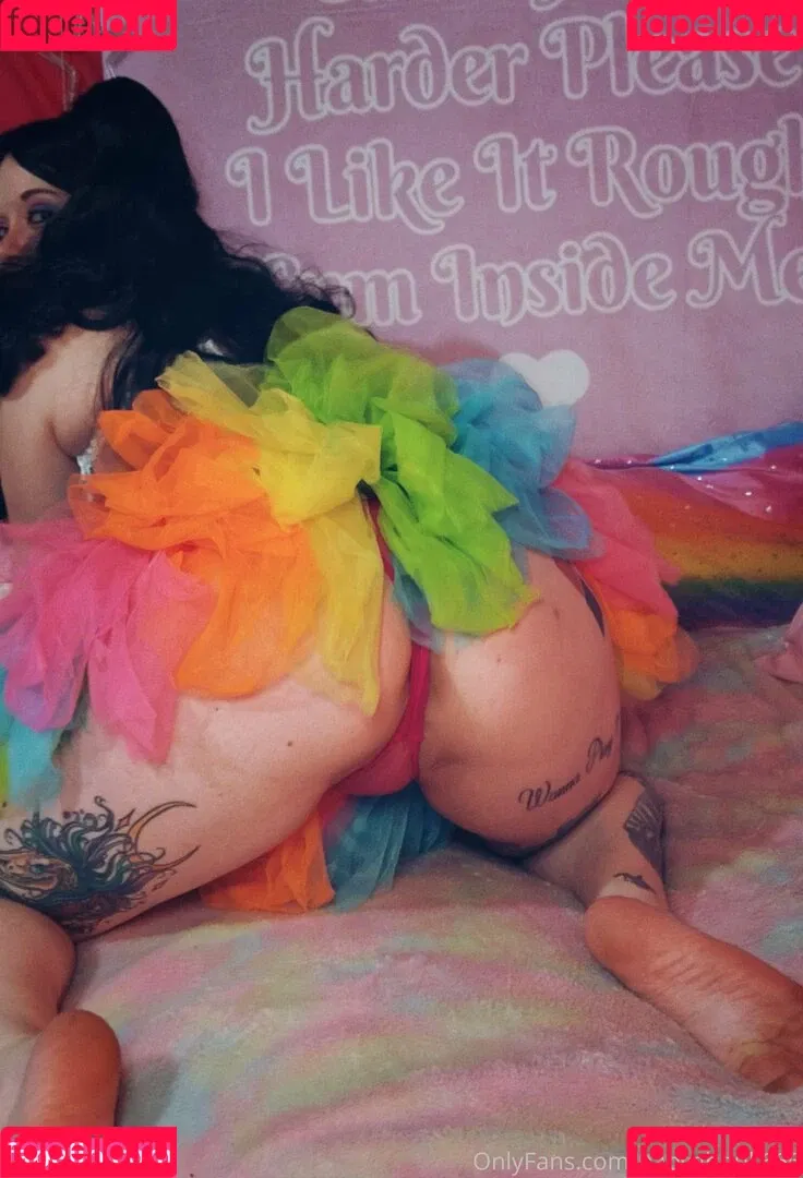 babyghoul.666 Onlyfans Photo Gallery 