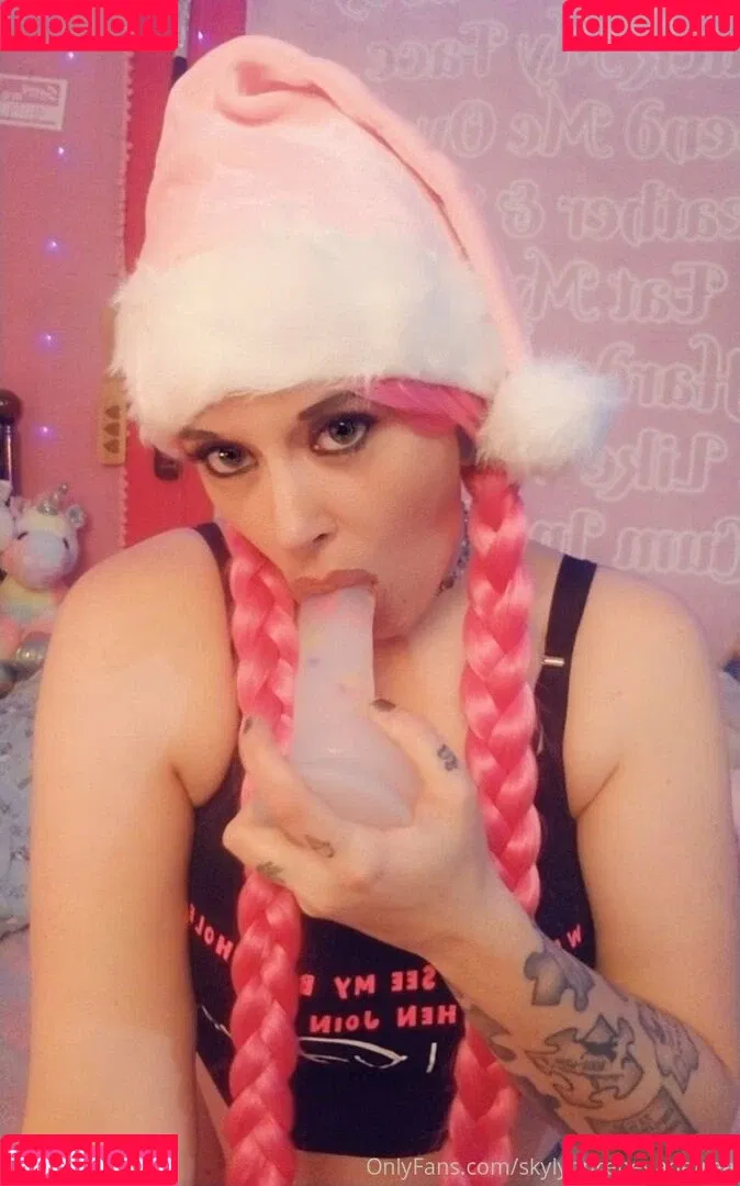 babyghoul.666 Onlyfans Photo Gallery 