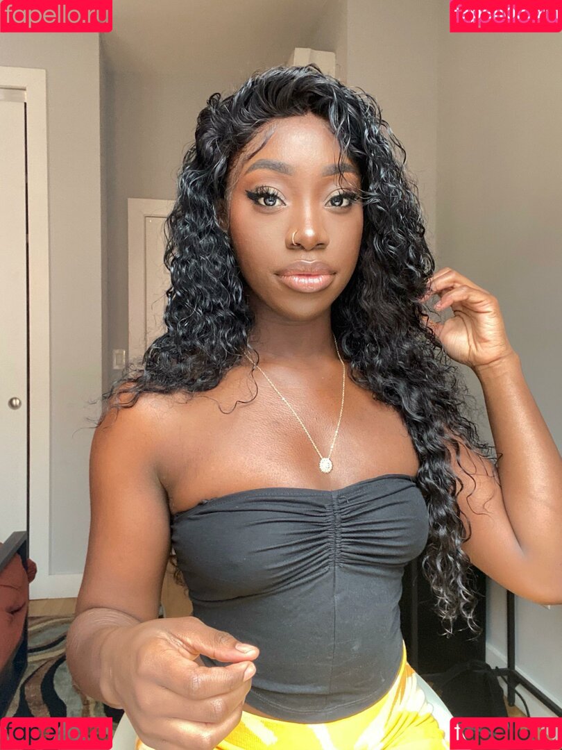 bribriann6722 Onlyfans Photo Gallery 