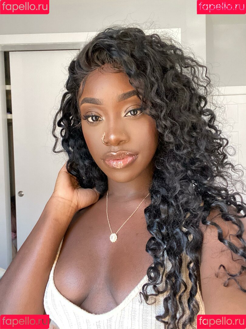 bribriann6722 Onlyfans Photo Gallery 