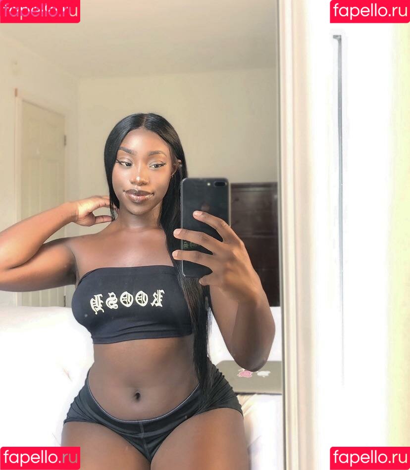 bribriann6722 Onlyfans Photo Gallery 