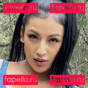 Milena Sky Onlyfans Photo Gallery 