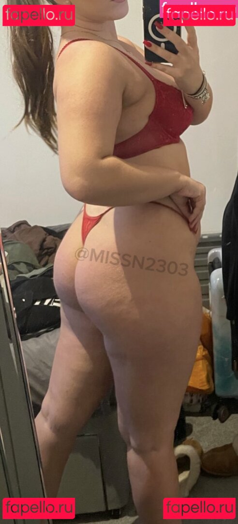 Missn2303 / miss233 Onlyfans Photo Gallery 