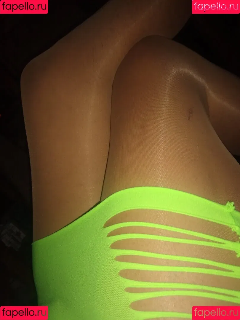 Mariam Ariday Onlyfans Photo Gallery 
