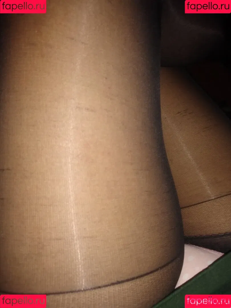 Mariam Ariday Onlyfans Photo Gallery 