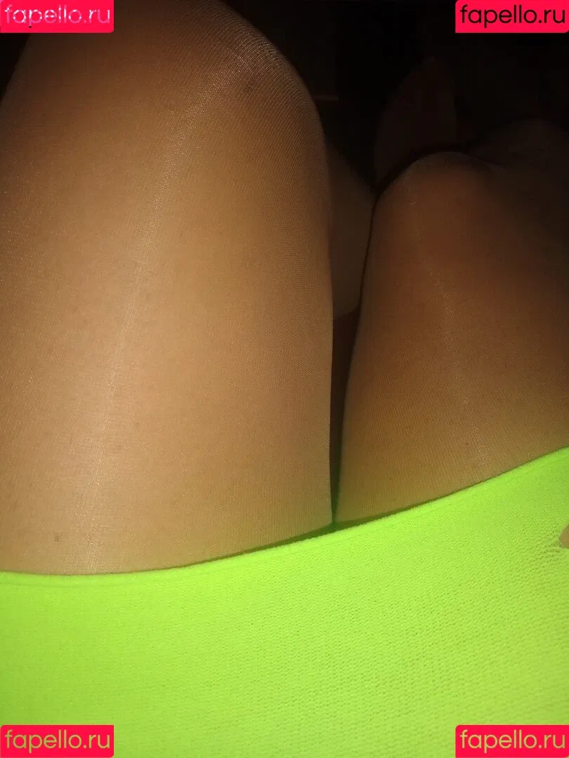 Mariam Ariday Onlyfans Photo Gallery 