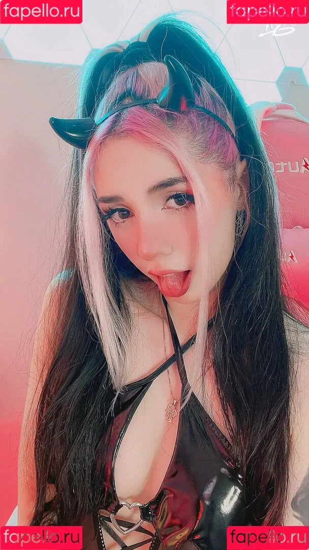 alyri Onlyfans Photo Gallery 