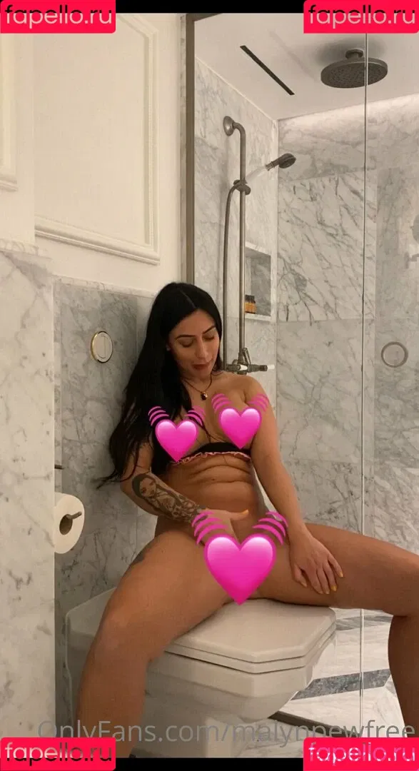 malynpewfree Onlyfans Photo Gallery 