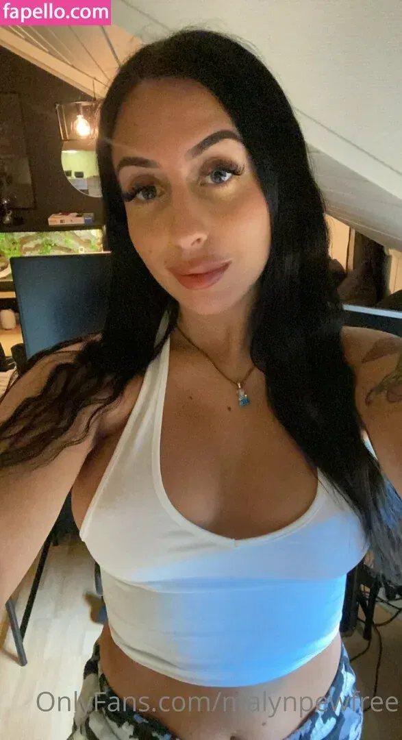 malynpewfree Onlyfans Photo Gallery 