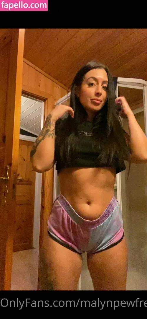 malynpewfree Onlyfans Photo Gallery 