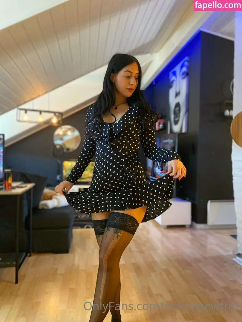 malynpewfree Onlyfans Photo Gallery 