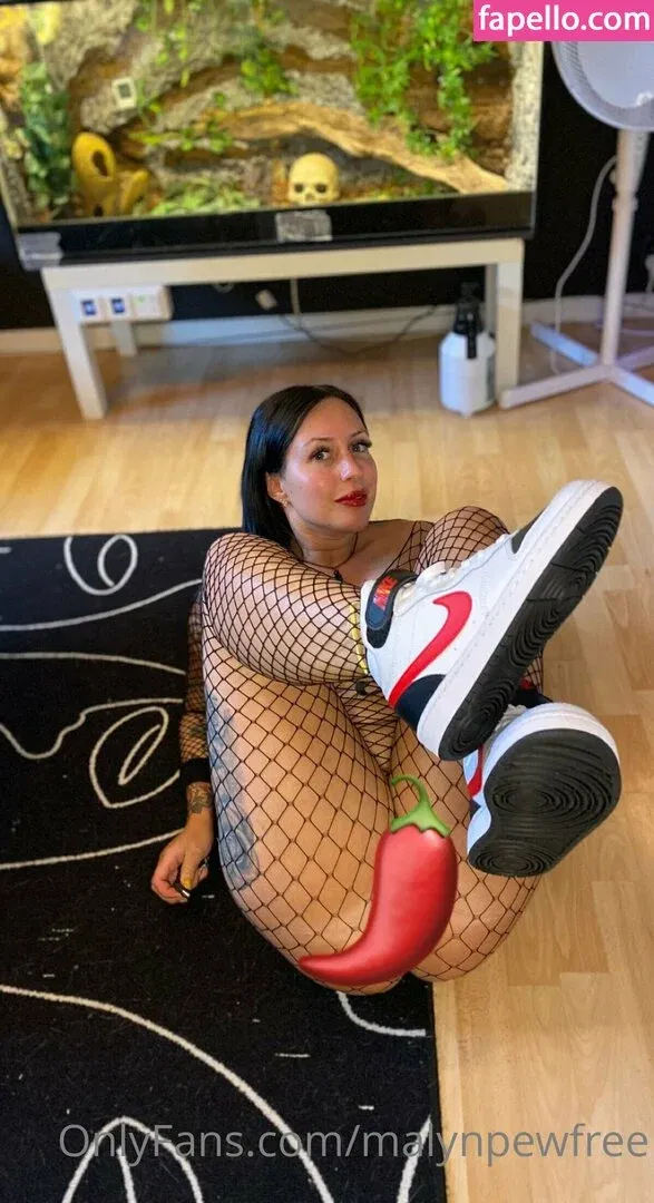 malynpewfree Onlyfans Photo Gallery 
