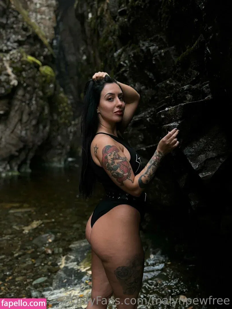 malynpewfree Onlyfans Photo Gallery 