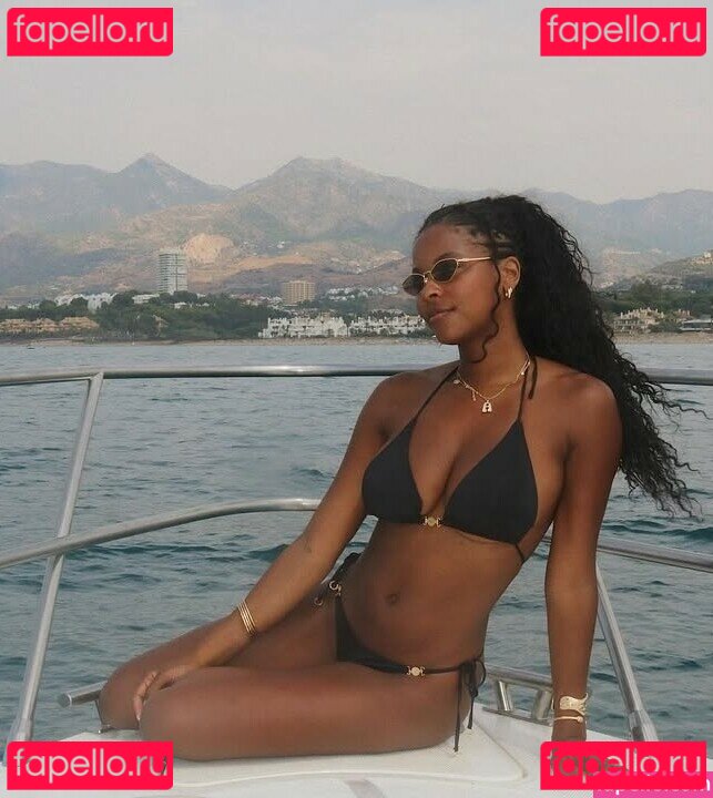 allieredmond / allieredmondd Onlyfans Photo Gallery 