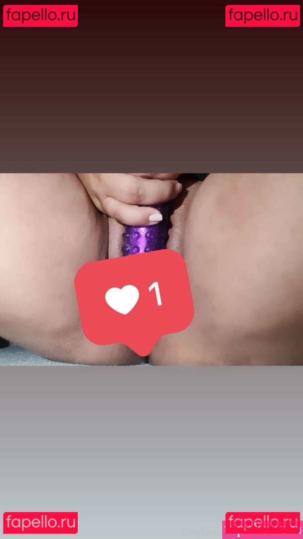 honeybe.e / imjustahoneybee Onlyfans Photo Gallery 