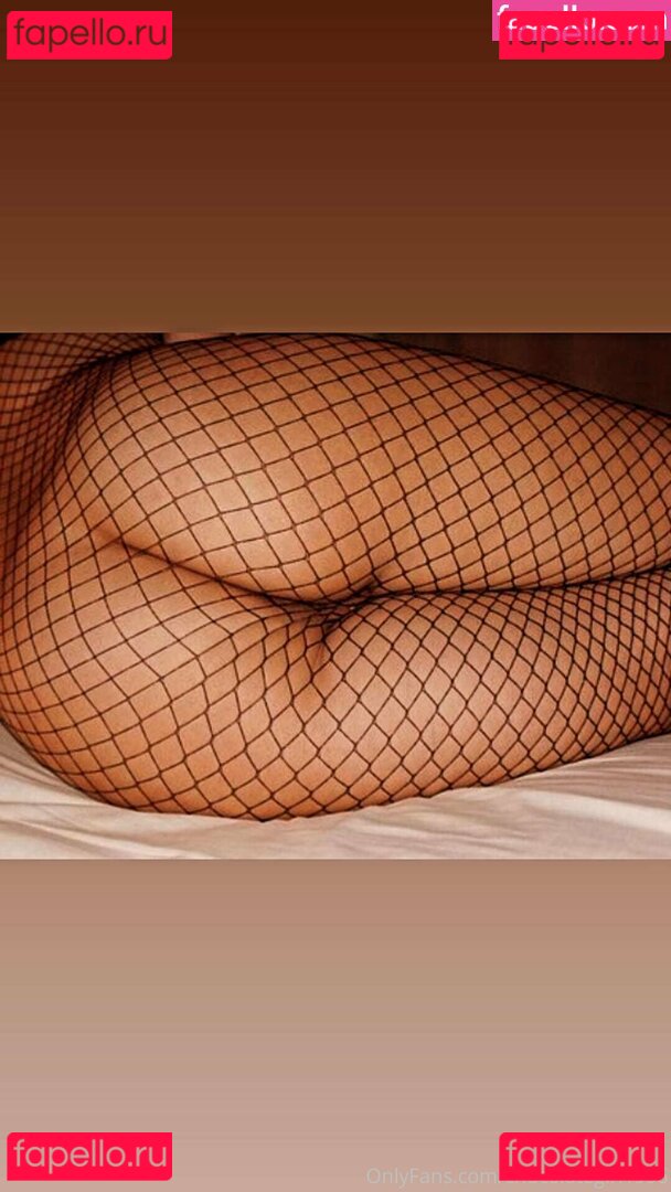 honeybe.e / imjustahoneybee Onlyfans Photo Gallery 