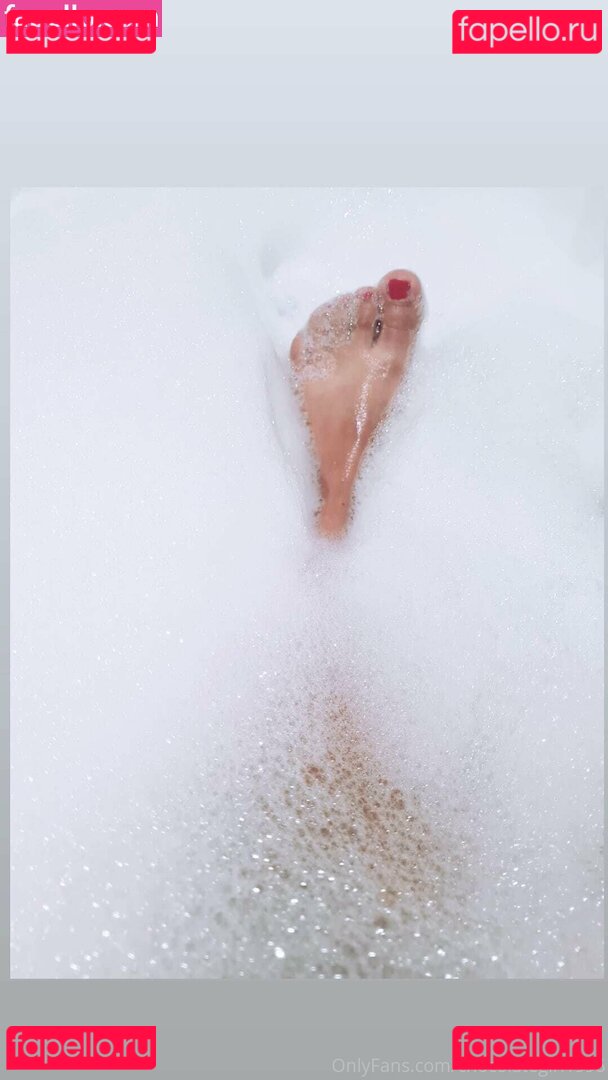 honeybe.e / imjustahoneybee Onlyfans Photo Gallery 