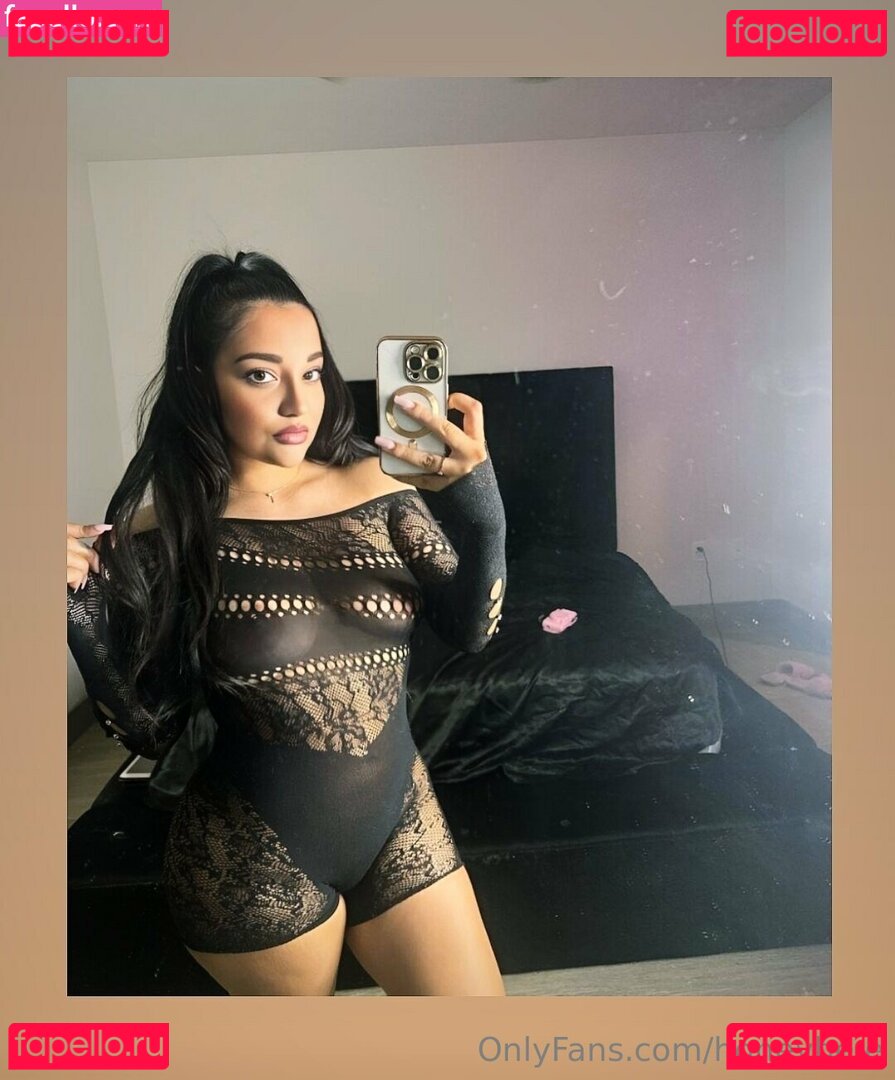 honeybe.e / imjustahoneybee Onlyfans Photo Gallery 