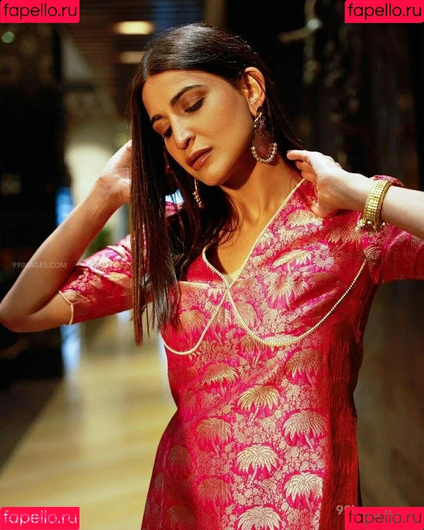Aahana Kumra Onlyfans Photo Gallery 