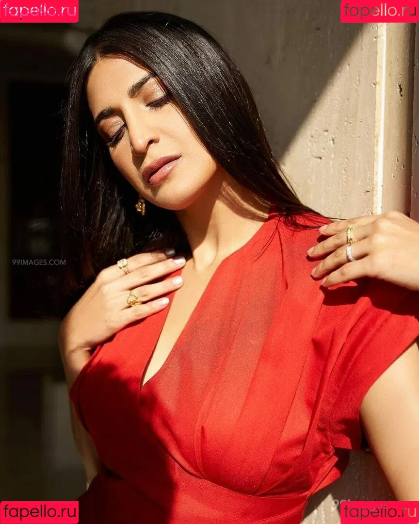 Aahana Kumra Onlyfans Photo Gallery 
