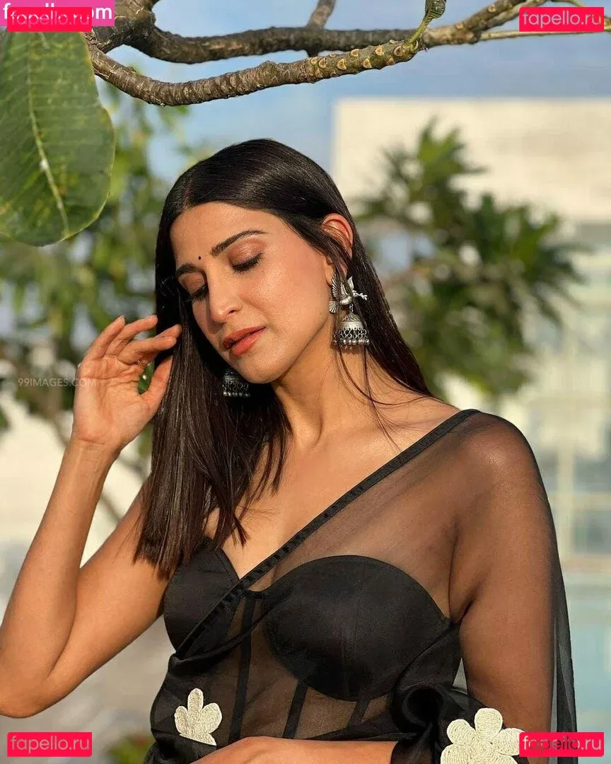 Aahana Kumra Onlyfans Photo Gallery 