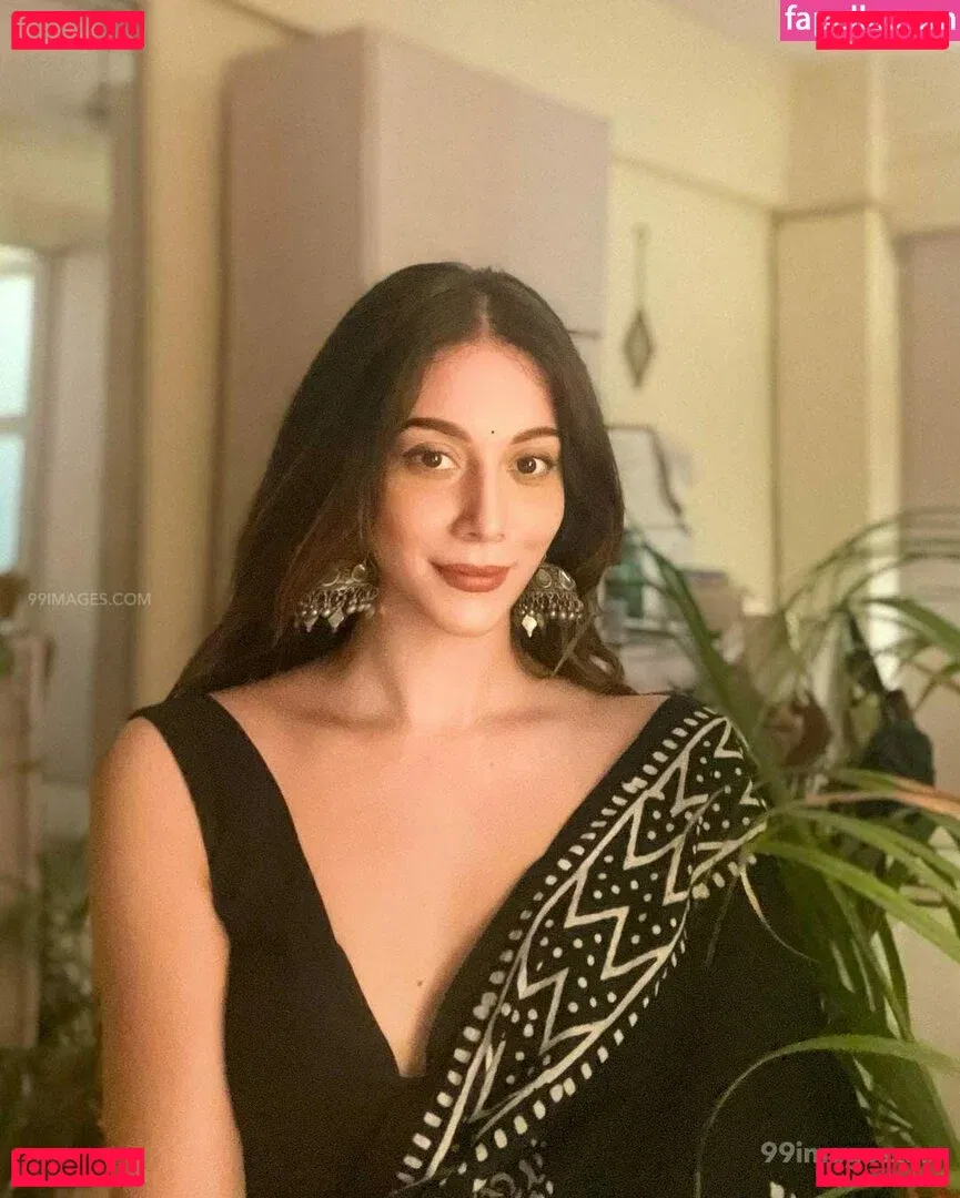 Aahana Kumra Onlyfans Photo Gallery 