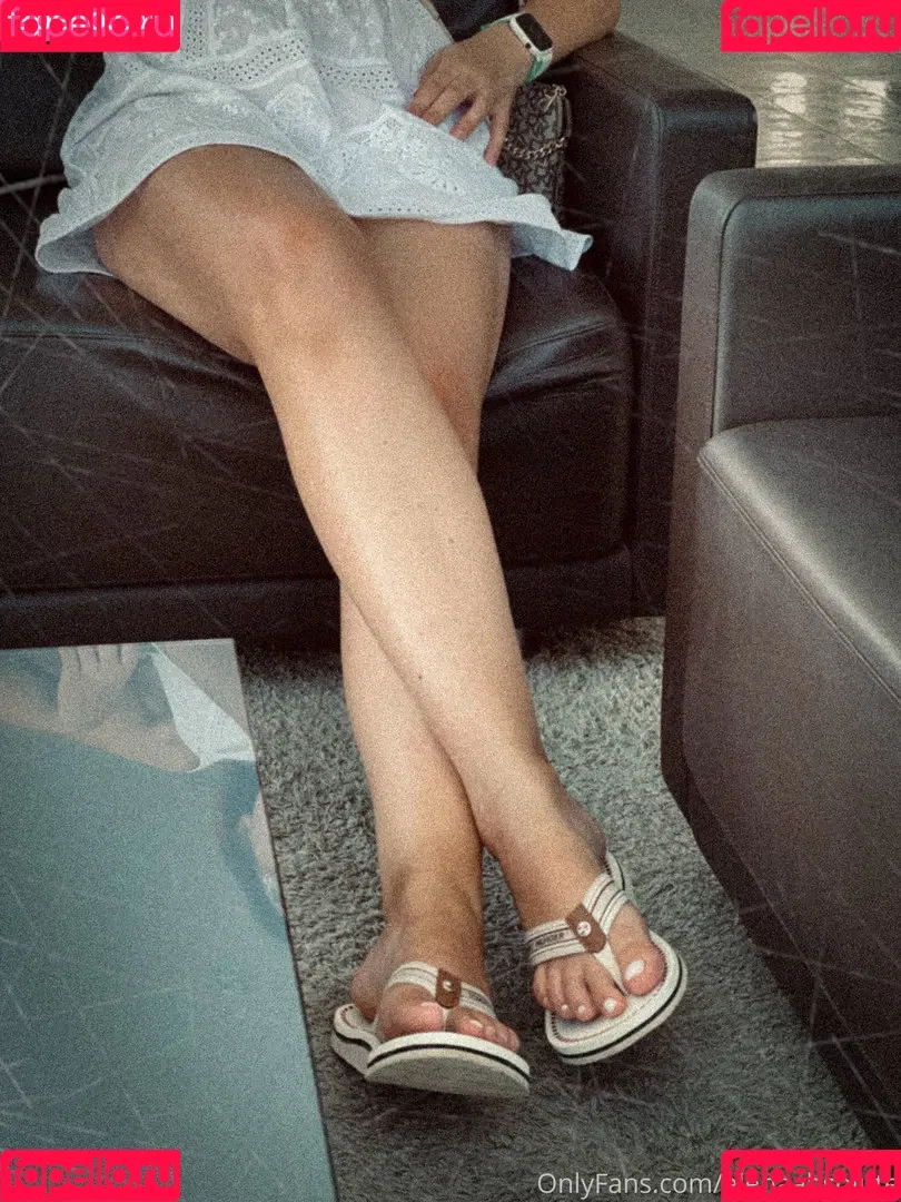 Elena Ptena Onlyfans Photo Gallery 